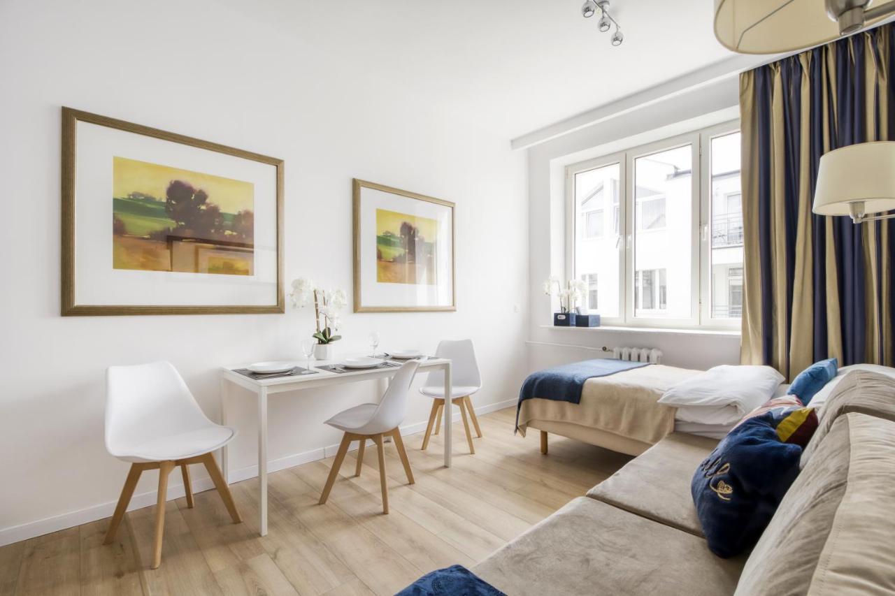 23 Unit Miniapartments Warszawa Lotnisko Okecie Fajne Ministudio Przy Bitwy Warszawskiej Extérieur photo