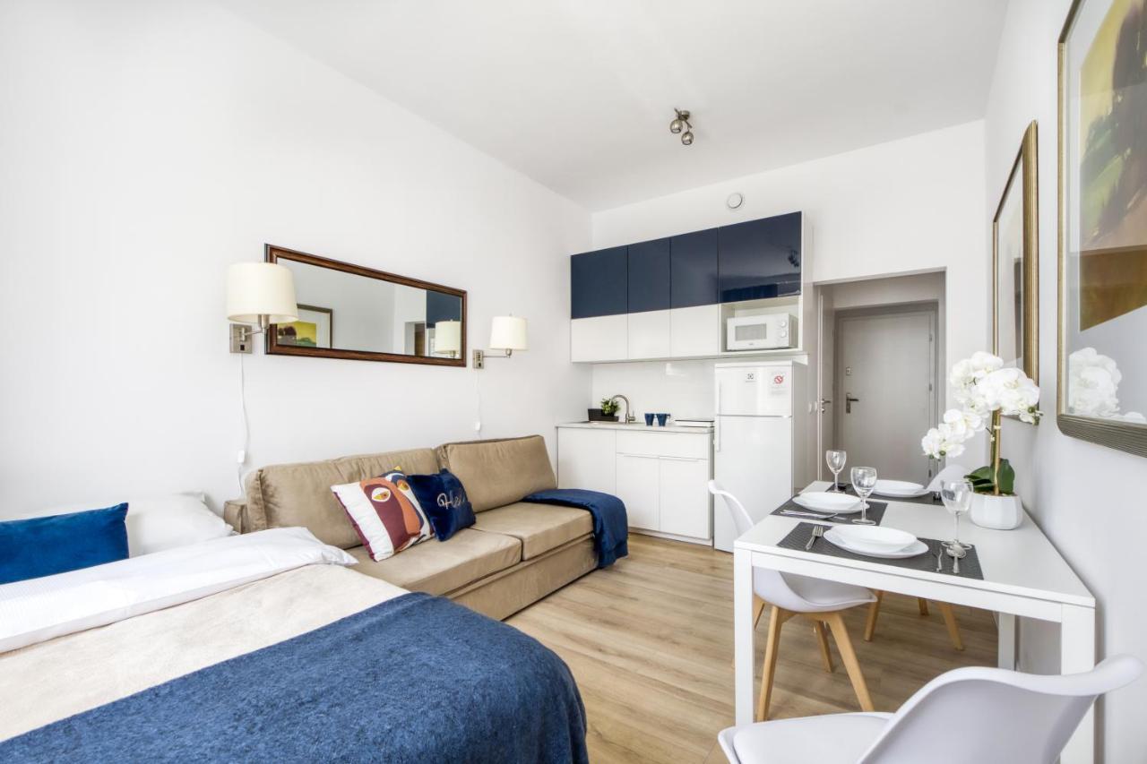 23 Unit Miniapartments Warszawa Lotnisko Okecie Fajne Ministudio Przy Bitwy Warszawskiej Extérieur photo